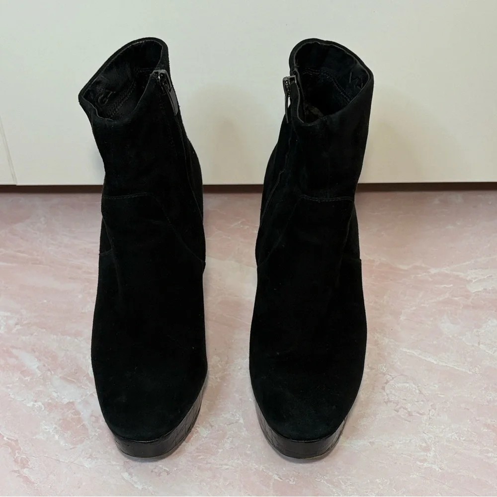 Via Spiga Genuine Leather & Suede Black Ankle Platform Heeled Booties, Side Zip